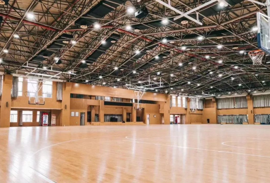 立美地板：体育与剧院地板双领域发力，精研规格适配场景​