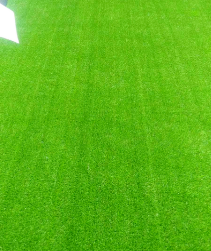 立美地板：室外足球人造草坪公司，东莞场地施工 + 多规格草坪适配​